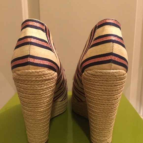 Multicolor Tabitha Simmons wedge espadrilles. - Picture 3 of 6